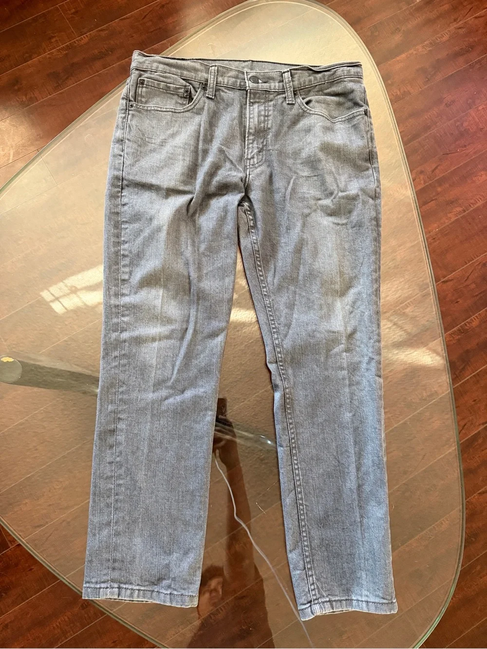 Levi's Men's Light Gray Straight Jeans